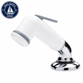 Scandvik 10191P White Standard Elbow Sprayer With 6' White Nylon Hose | Ducha Marina Scandvik 10191P